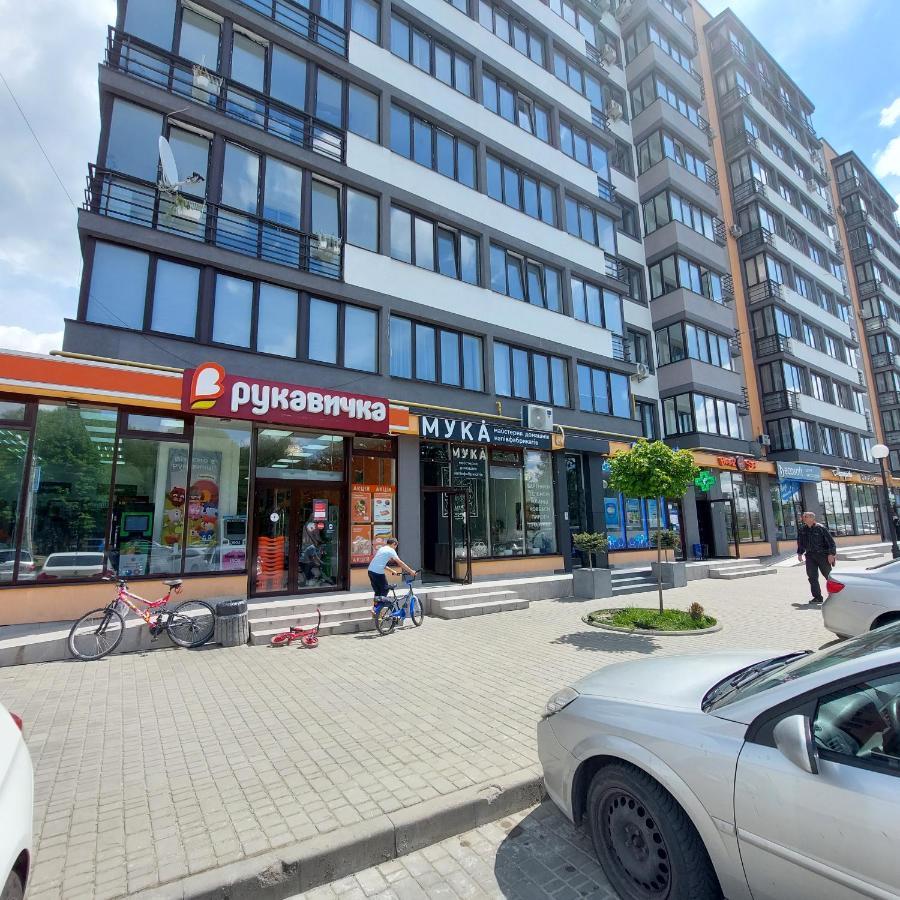 Новобудова Стрийська 45А Жк Леви Міста Автовокзал Гашека Lviv Exteriör bild